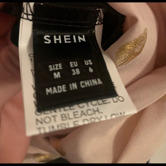 SHEIN Golden Dot Print Flounce Sleeve Overlap Collar Bodysuit - Picture 5 of 5